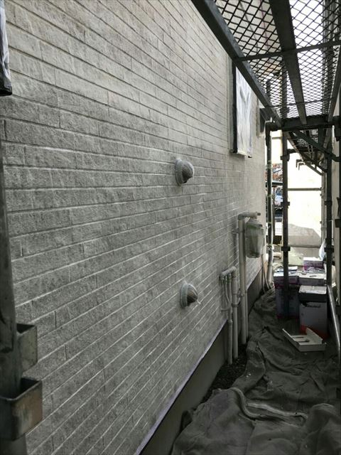 外壁下塗り後