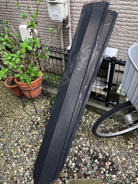 屋根棟板金破損