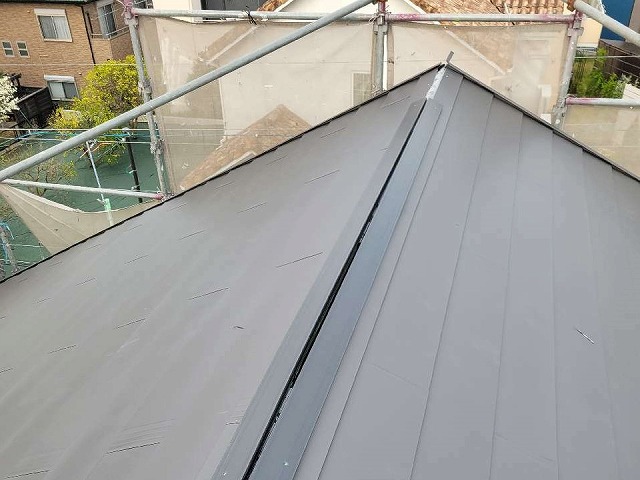 天白区　棟板金を取り付けるための樹脂製貫板を設置