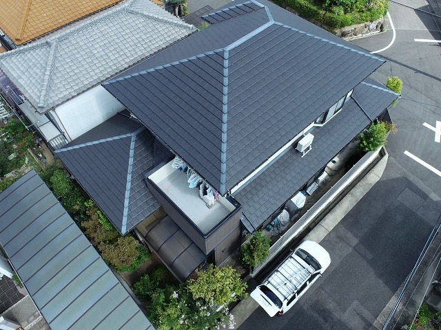 ドローン屋根点検を実施した住宅の外観
