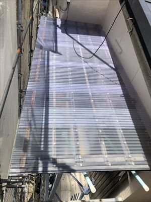 バルコニー波板交換