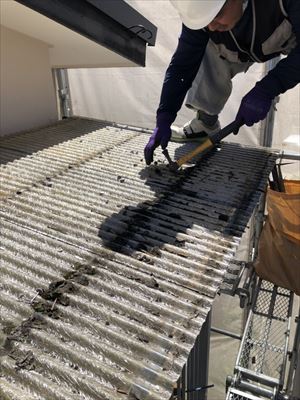 バルコニー波板交換