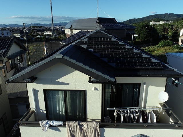 住宅の無料点検で確認した「セラムF-3」瓦屋根の劣化状況