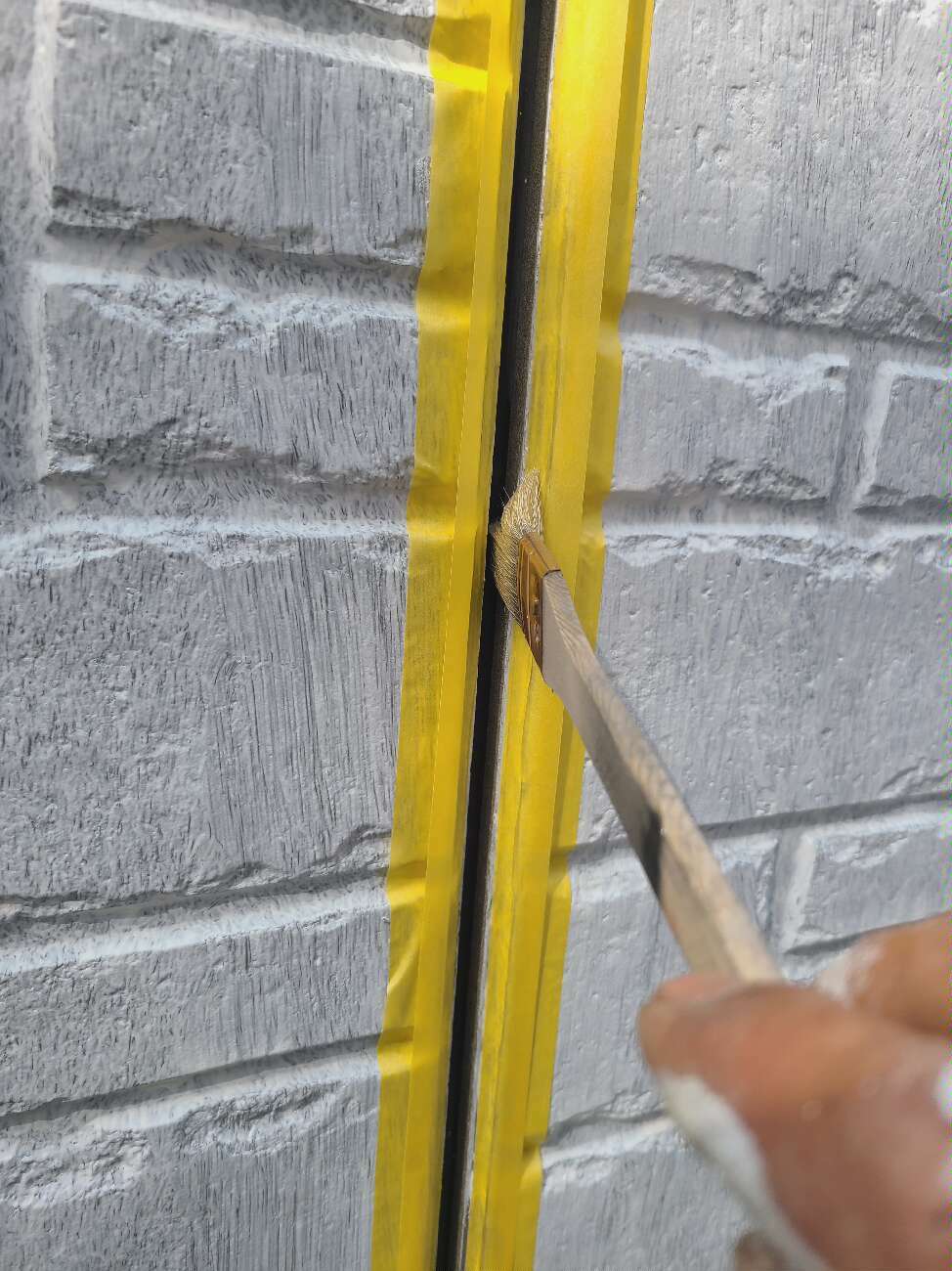 プライマーを塗布