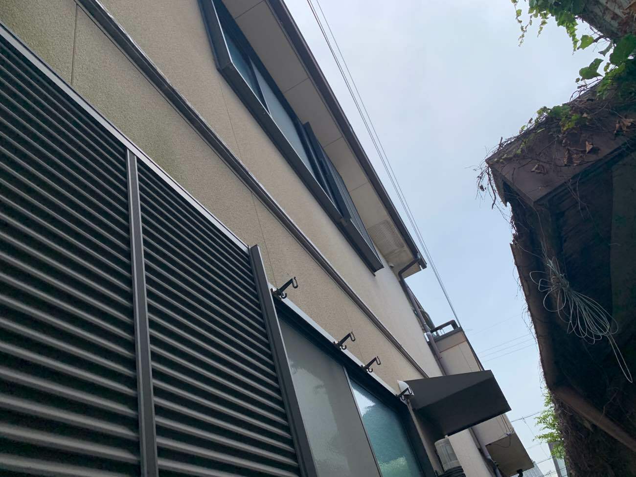 リシン吹き付け塗装