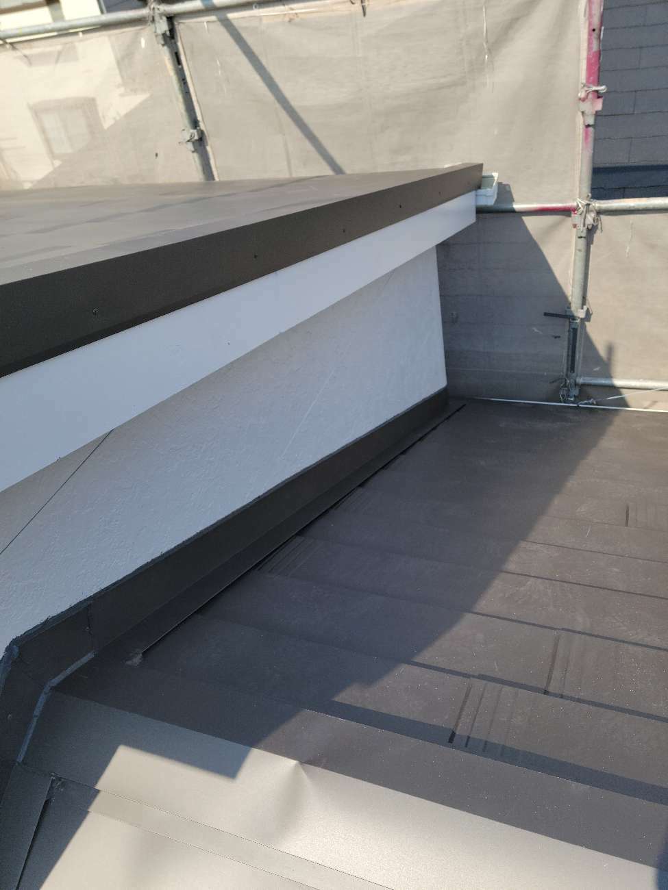 外壁との取り合いの雨仕舞