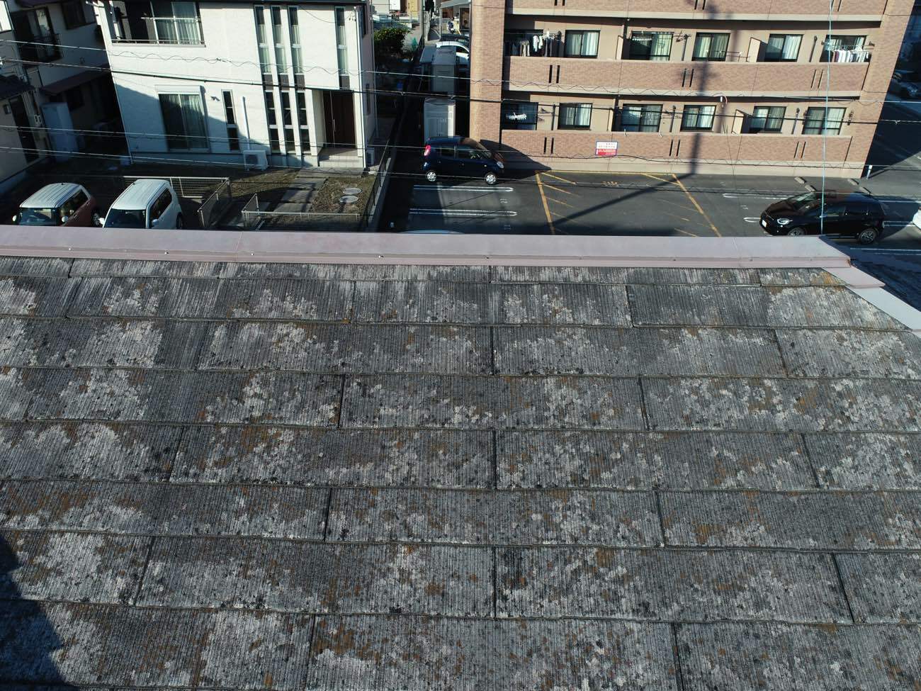 棟板金の緩んだ釘