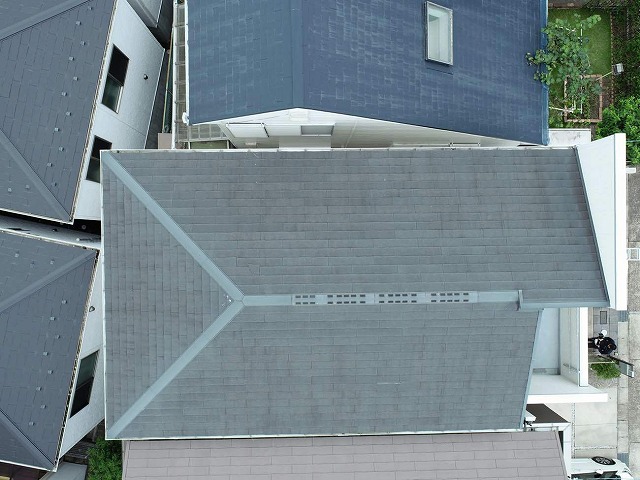 ドローンによる屋根調査を行った住宅