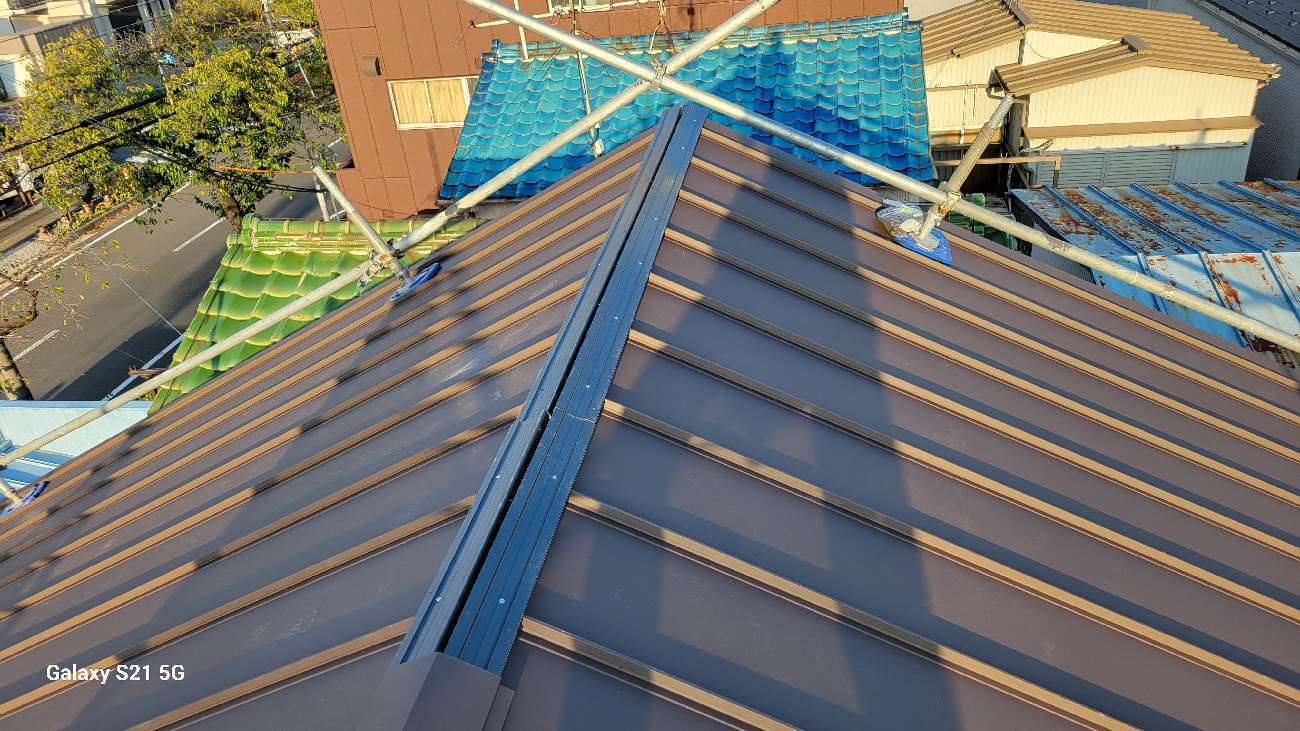 棟を取り外した様子