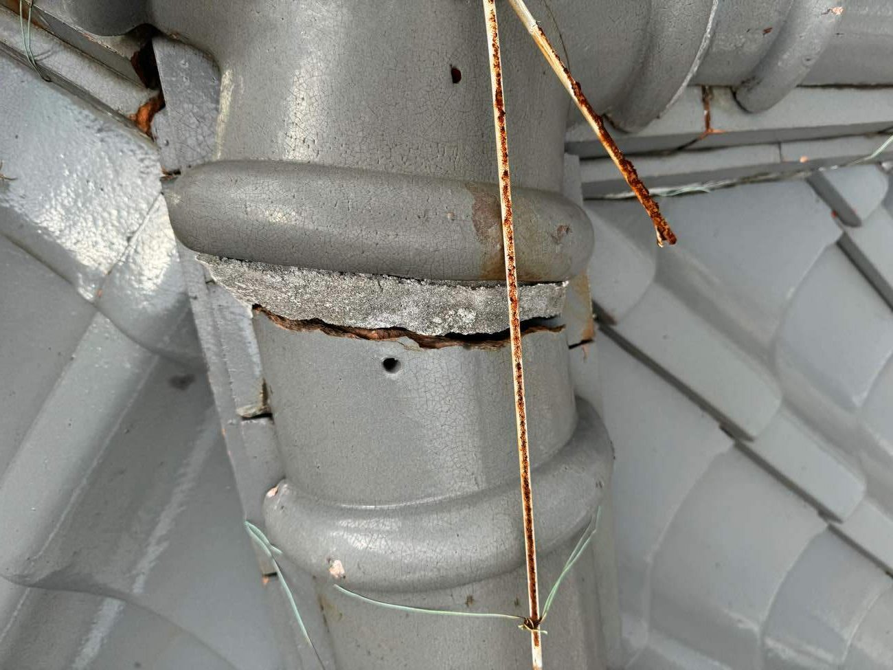 棟瓦周囲の漆喰