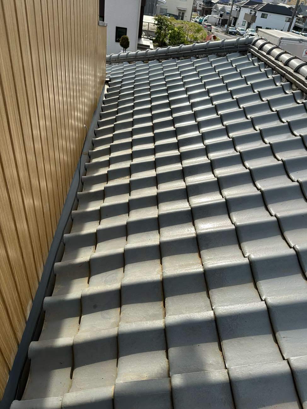 谷板金の交換が済んだ屋根
