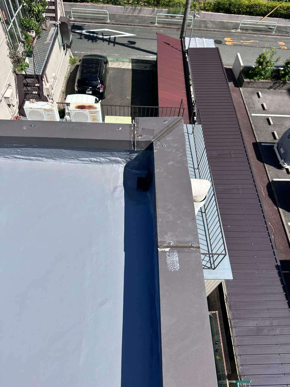 笠木部分も補修完了