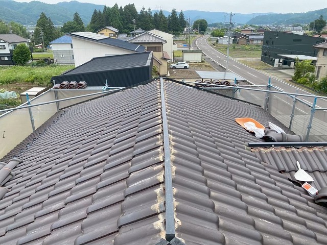 日進市 屋根の棟に垂れ木を設置