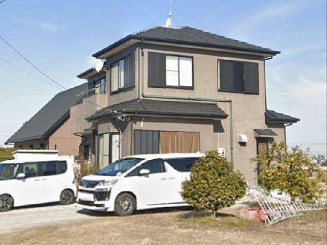 コーキング打ち替えや外壁クリヤー塗装などのメンテナンスを行う住宅の外観