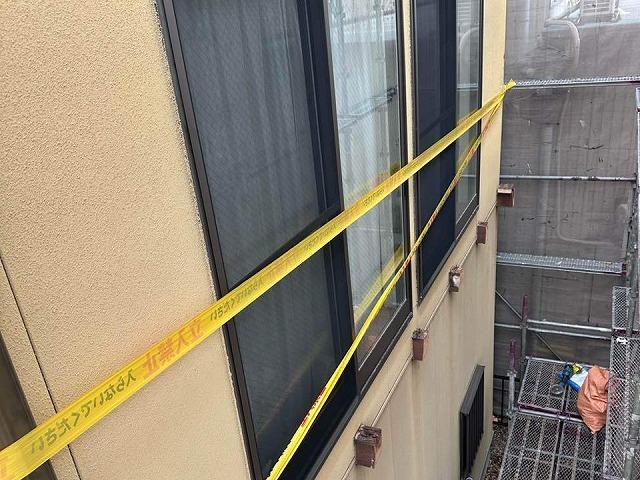 住宅雨漏り修理で木製造作ベランダの撤去が完了