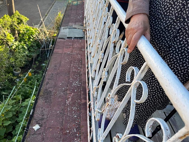 雨漏りの原因となっていた住宅カラーベスト屋根劣化状況