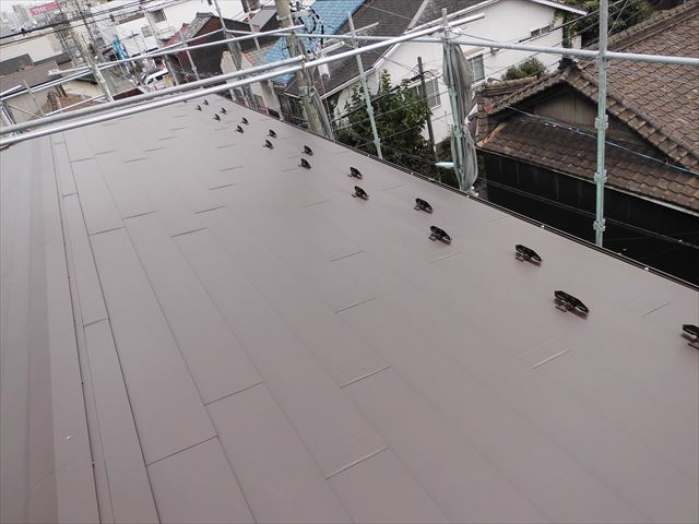 スレート屋根カバー工事