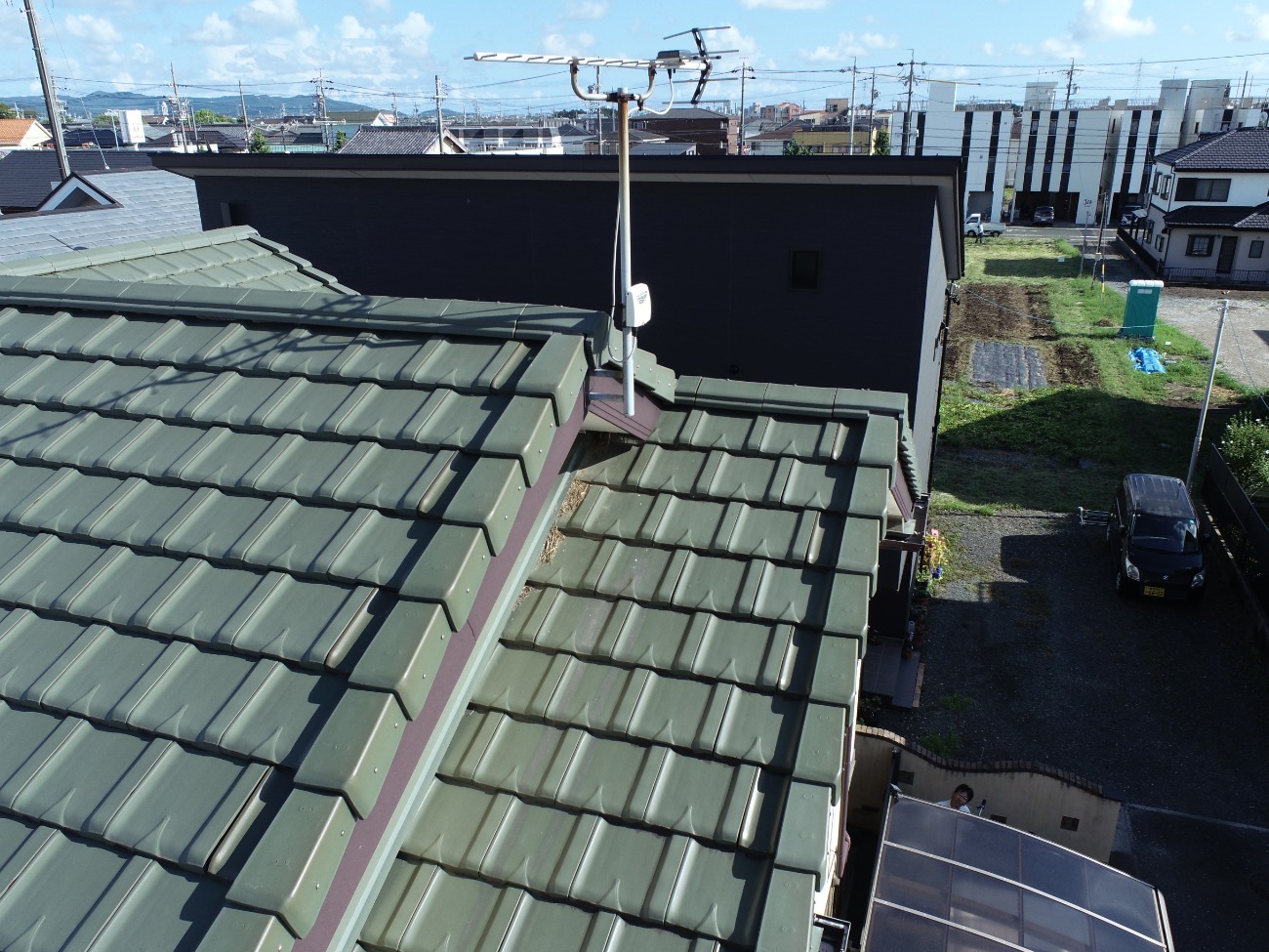 補修を終えた袖瓦