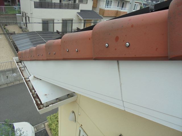 スパニッシュ瓦