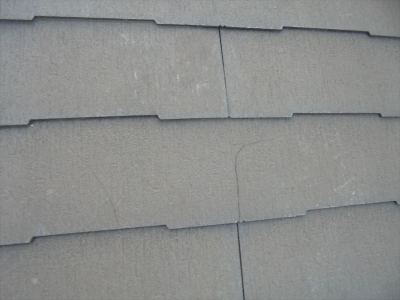 スレートのひび割れ