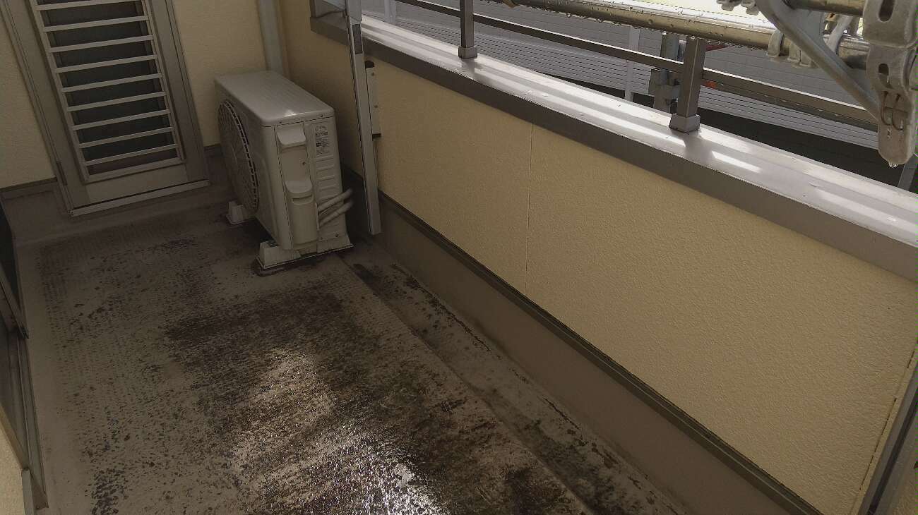 ベランダのFRP防水