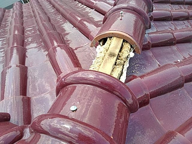 洋瓦を葺き替え