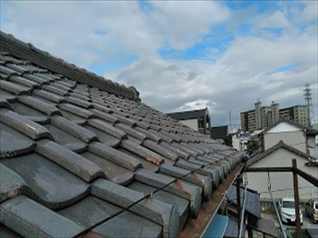 瓦屋根葺き替え