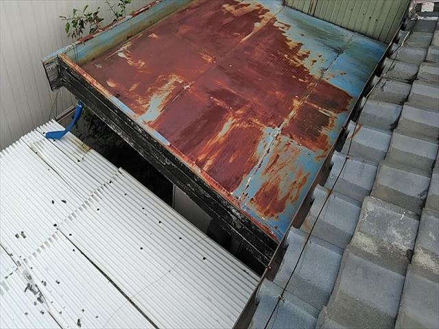 瓦屋根葺き替え