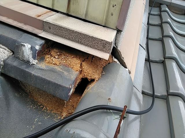 瓦屋根葺き替え