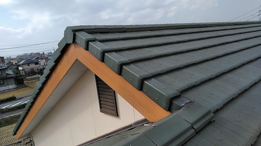 太陽光パネルがある屋根