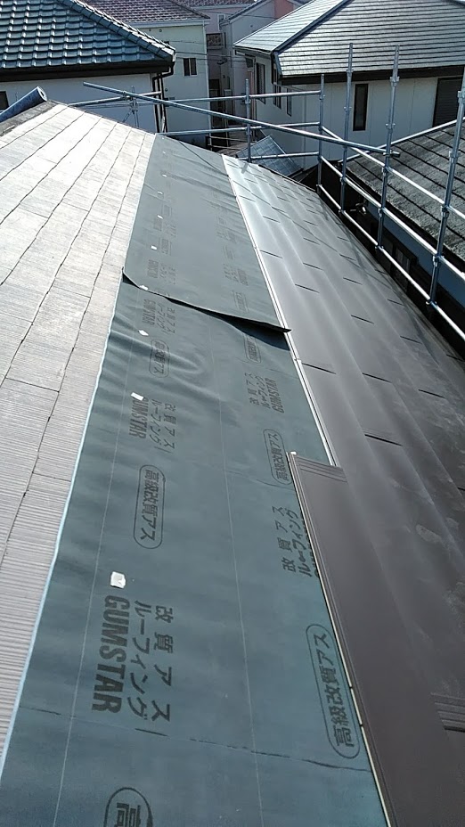 20年スレートの棟板金が飛んだ