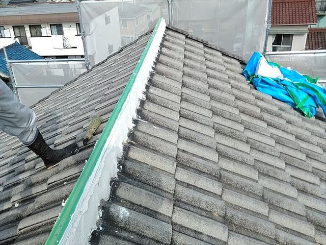 セメント瓦の塗装