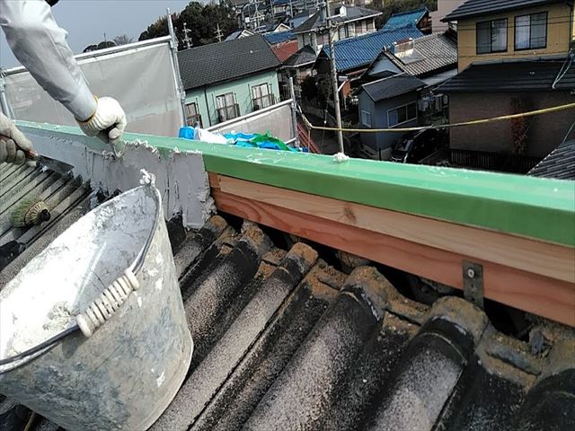 セメント瓦の塗装