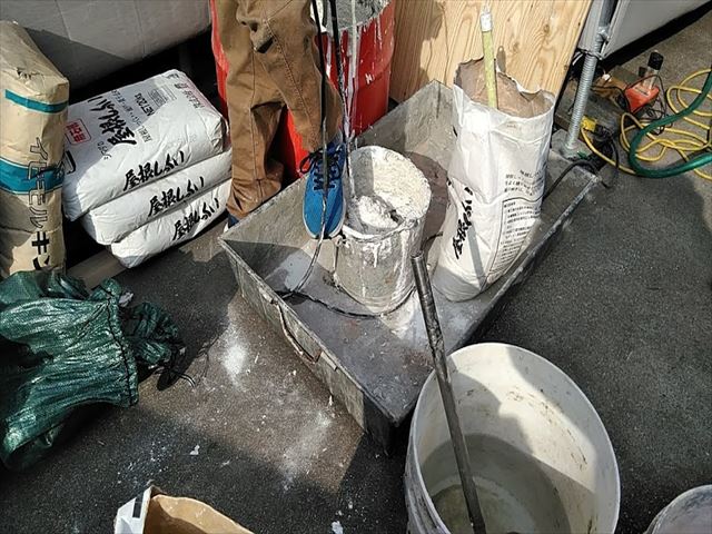 セメント瓦の塗装