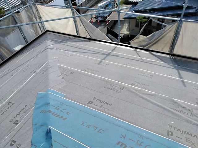 換気棟が飛んだ家のカバー工事