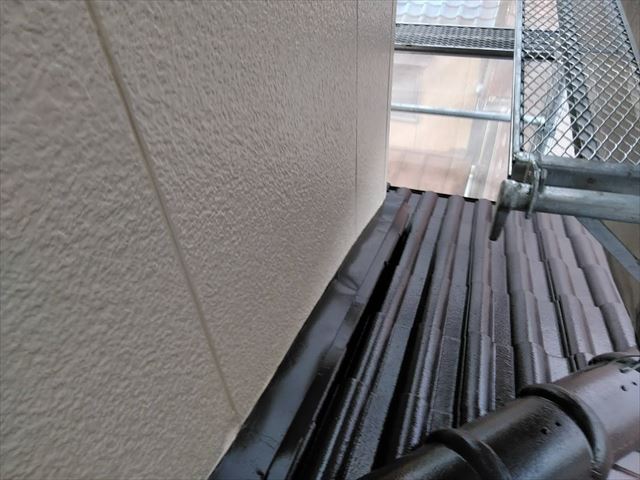セメント瓦の塗装