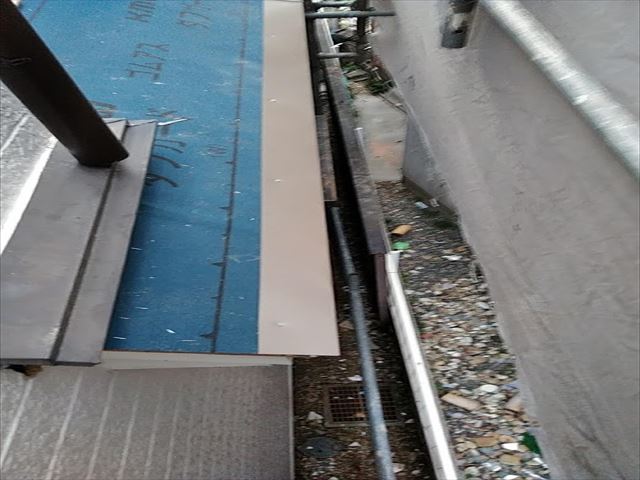 洋瓦を葺き替え