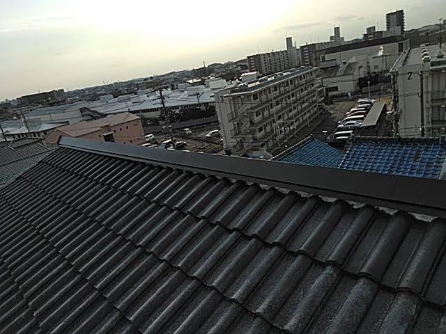 屋根外壁塗装、棟板金補修