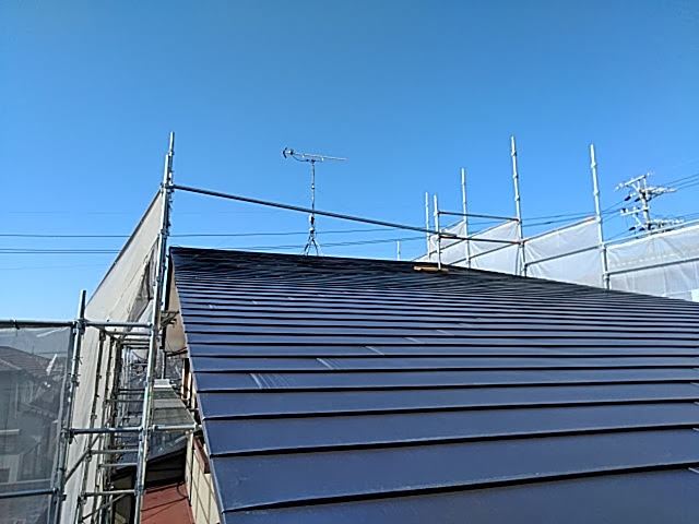 屋根カバー工事