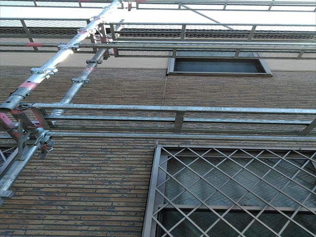 大型商業施設向かいの屋根をカバー工事