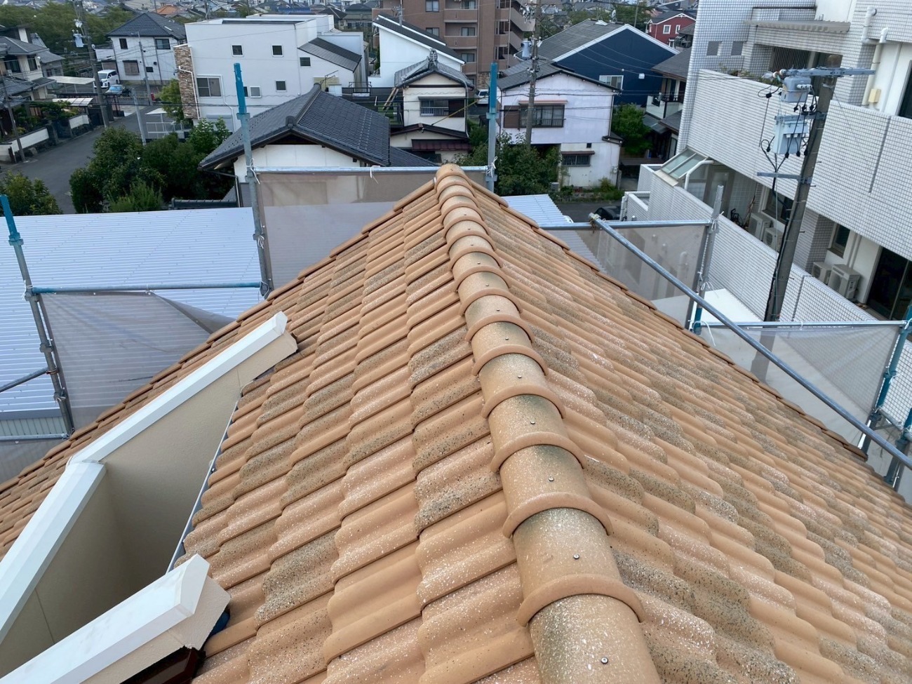 棟瓦も再設置
