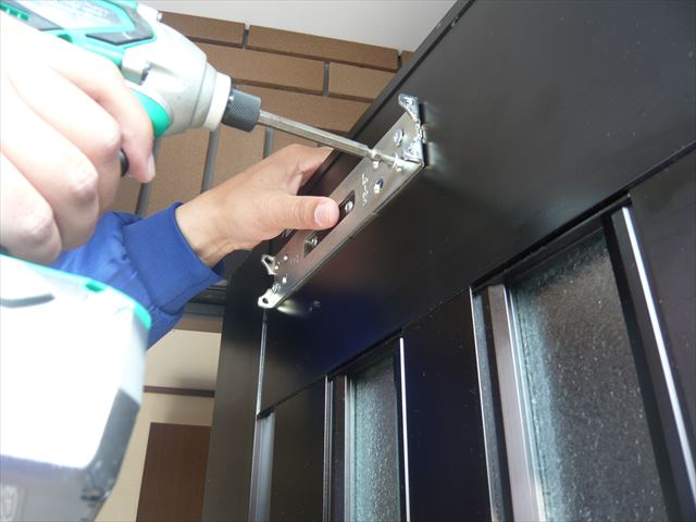 ドアクローザー交換