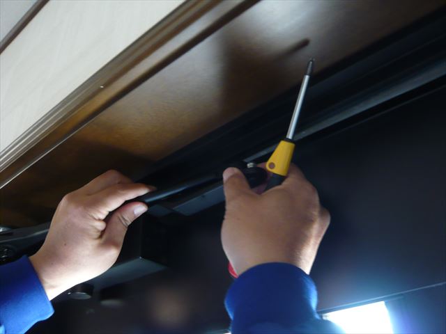 ドアクローザー