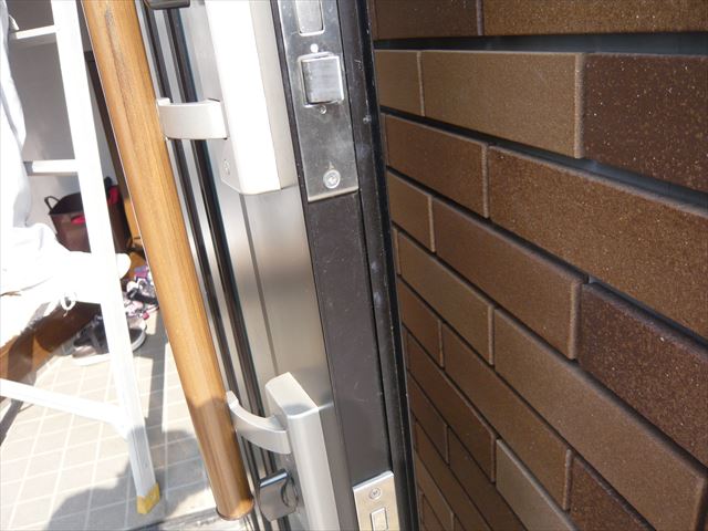 ドアクローザー