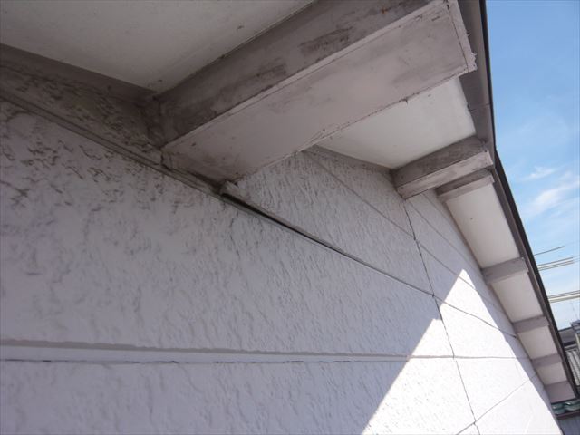 サイディングの浮き