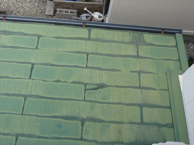 スレートのひび割れ