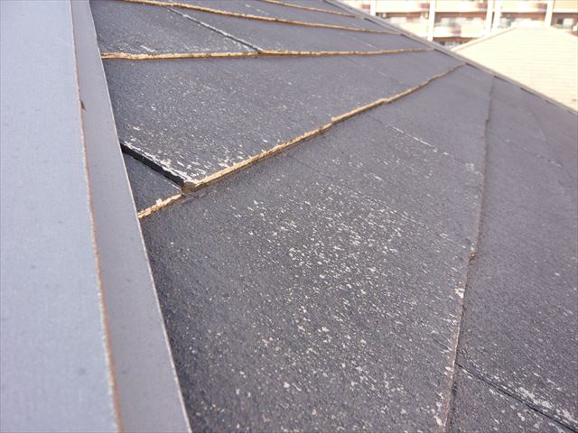 スレートの浮き
