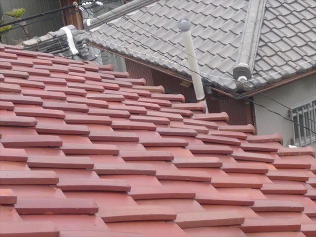 下地が傷み沈みあり