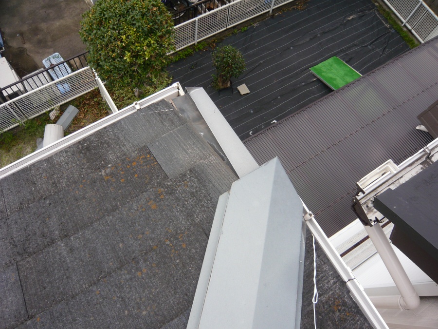 ケラバの役物のずれ