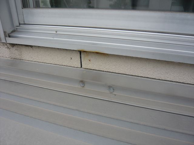 サッシ廻りの壁の劣化